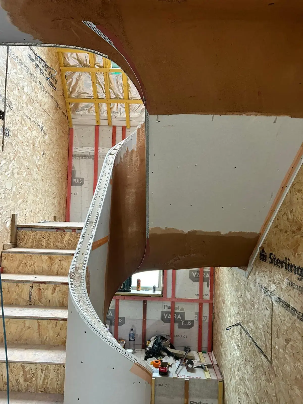 Dot and dab plasterboard installation
